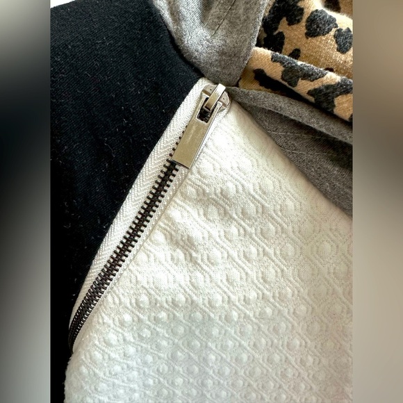 GAMEDAY COUTURE San Antonio SPURS Long Sleeve Double-Hooded Hoodie Size XL​ - Picture 11 of 11